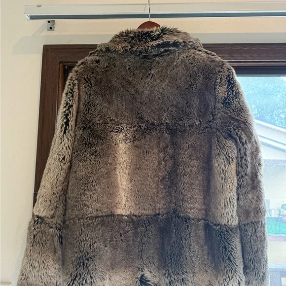 Express Women's Plush Teddy Jacket - Rich Brown - Picture 3 of 3